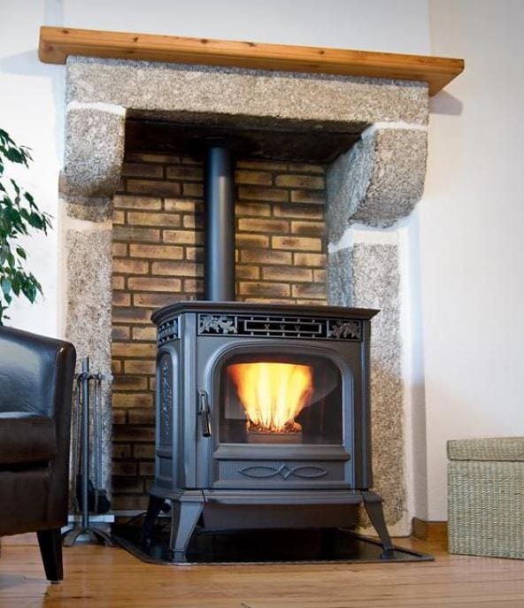 Hitaa_Hengelo_Twente_Pelletkachel_HARMAN_XXV_Evo_10_afbeelding 01